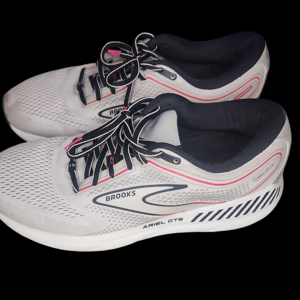 Women's Ariel GTS 23 Size 9.5 Medium B - Picture 3 of 8